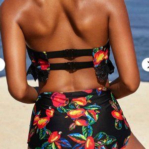 Exclusive Everyday NWT Lace Stitching/Lace Accents Fruit Print Bikini Size 12